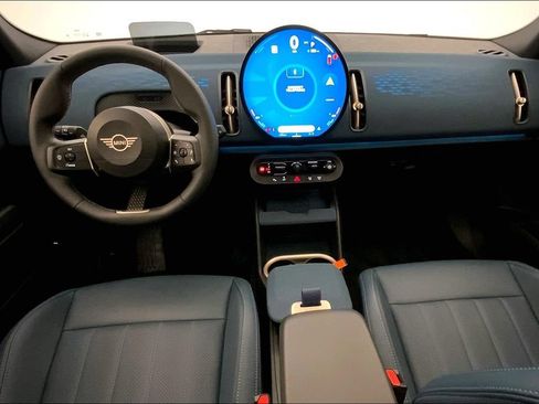Certified 2025 MINI Cooper Countryman S w/ Comfort Package Max AWD/4WD image 15