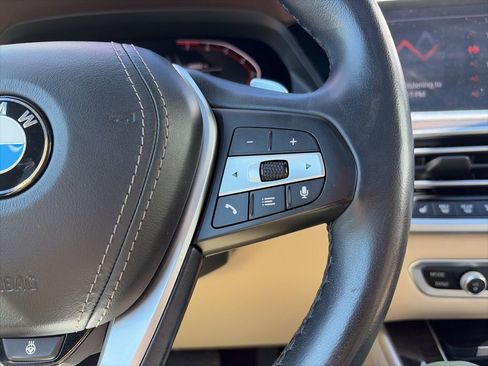 Used 2019 BMW X5 xDrive40i w/ Executive Package image 18