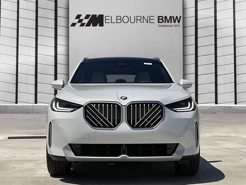 New 2025 BMW X3 xDrive30i w/ Premium Package image 2