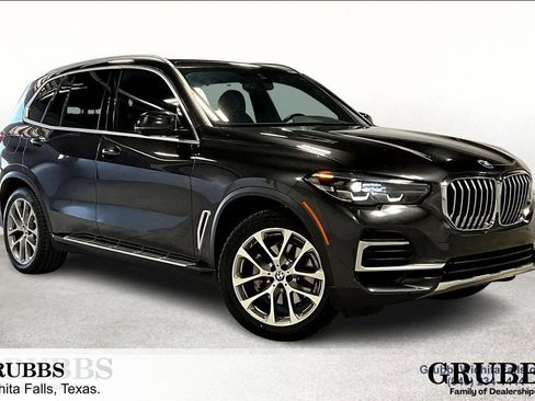 Used 2023 BMW X5 sDrive40i w/ Premium Package image 1
