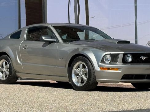 Used 2008 Ford Mustang GT Premium image 17