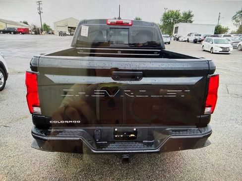 Used 2024 Chevrolet Colorado Z71 w/ Z71 Convenience Package 2 AWD/4WD image 6