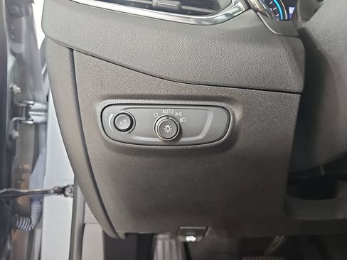 Certified 2023 Chevrolet Equinox LT AWD/4WD image 31