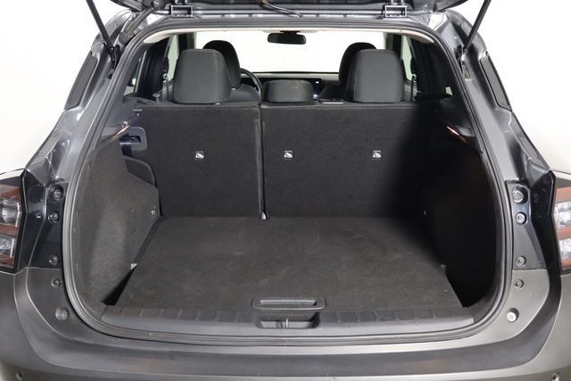 Used 2025 Nissan Kicks SV FWD image 16