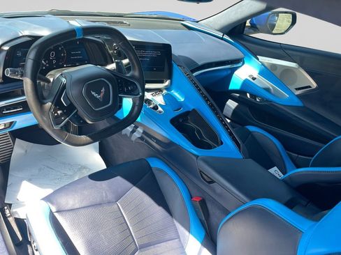 Used 2020 Chevrolet Corvette Stingray Premium Conv w/ 3LT Preferred Equipment Group RWD image 17