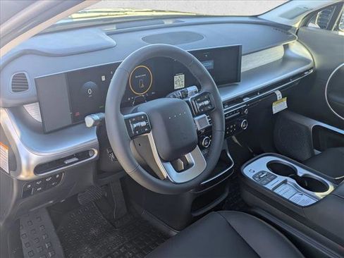 New 2026 Hyundai Ioniq 9 Limited image 3