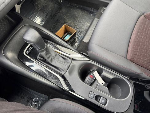 Used 2024 Toyota Corolla SE image 23