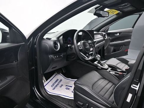 Used 2023 Kia Forte GT-Line w/ GT-Line Premium Package FWD image 15