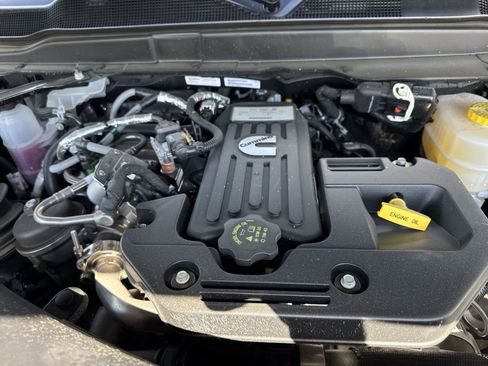 New 2025 RAM 2500 Big Horn image 34