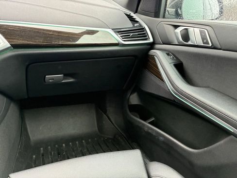 Used 2020 BMW X5 xDrive40i w/ Convenience Package image 41