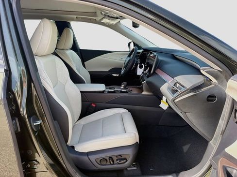 New 2026 Lexus RX 350 FWD image 16
