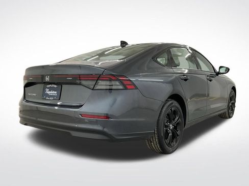 Certified 2025 Honda Accord SE image 2