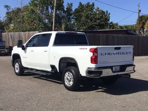 Used 2025 Chevrolet Silverado 2500 LT w/ Convenience Package image 8