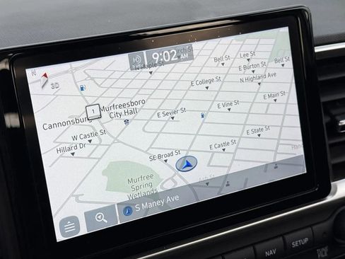 Used 2021 Hyundai Venue SEL w/ Premium Package image 35