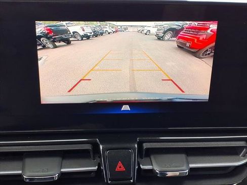 Used 2024 Chevrolet TrailBlazer RS w/ Convenience Package AWD/4WD image 21