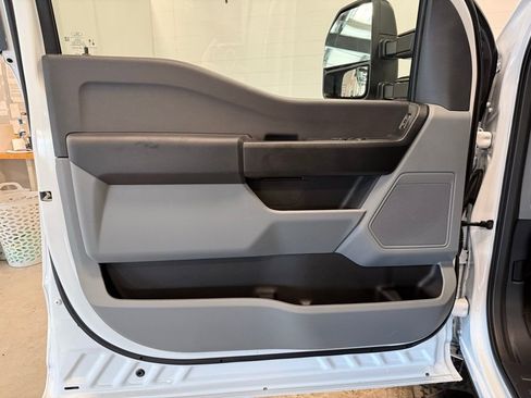 New 2026 Ford F250 XL w/ XL Chrome Package AWD/4WD image 25