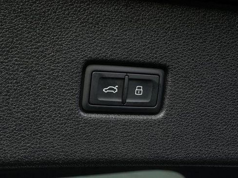 Certified 2026 Audi Q8 Premium Plus image 30