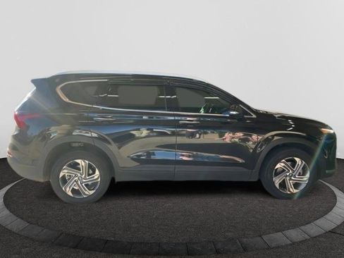 Used 2023 Hyundai Santa Fe SEL image 2