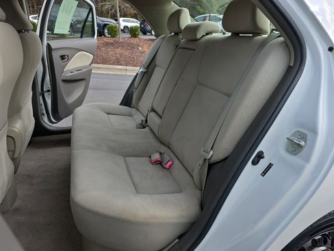 Used 2012 Toyota Yaris Sedan image 13