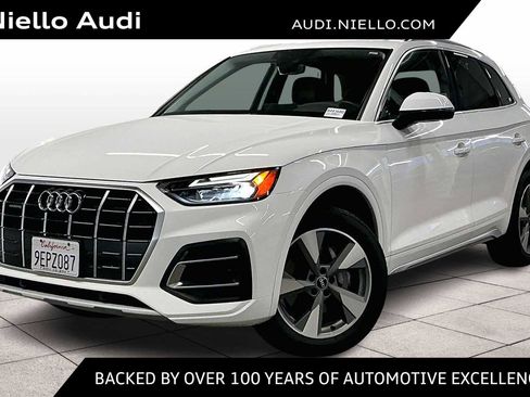 Used 2023 Audi Q5 2.0T Premium w/ Convenience Package image 1