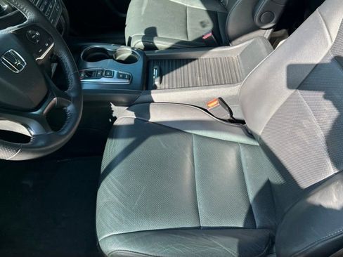 Used 2023 Honda Passport EX-L image 13