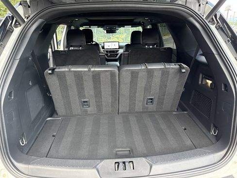 Used 2025 Ford Explorer ST image 20
