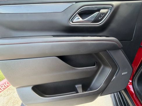 Used 2023 Chevrolet Tahoe RST w/ RST Performance Edition AWD/4WD image 17