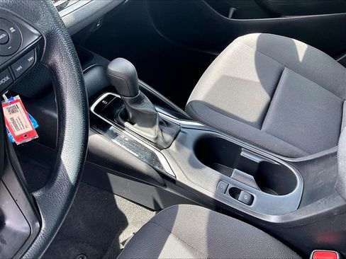 Used 2024 Toyota Corolla LE FWD image 20