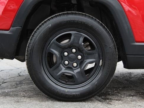 Used 2018 Jeep Compass Sport image 25