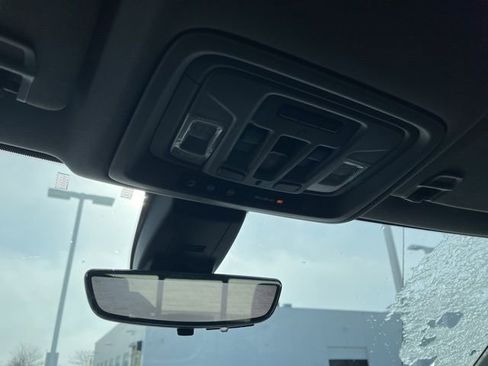 Used 2019 GMC Sierra 1500 Denali w/ Denali Ultimate Package image 16