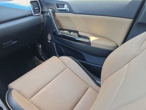Certified 2022 Kia Sportage SX image 27