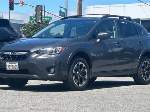 Used 2023 Subaru Crosstrek 2.0i Premium AWD/4WD image 7