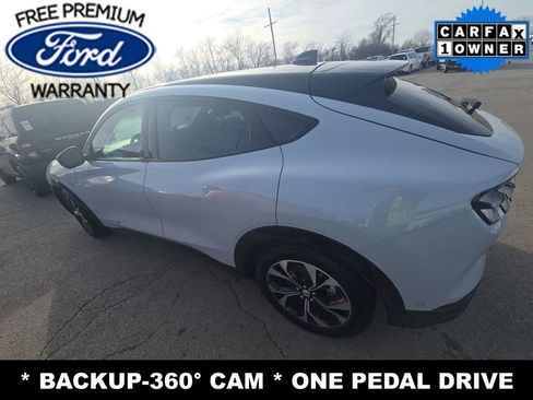 Used 2022 Ford Mustang Mach-E Premium image 8