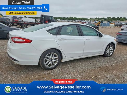 Used 2016 Ford Fusion SE FWD image 4