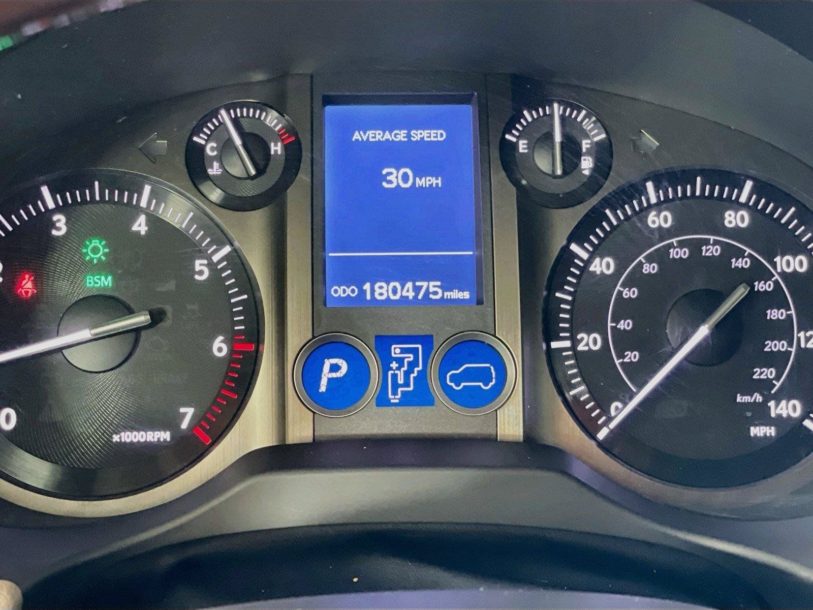 Used 2015 Lexus GX 460 w/ Premium Package AWD/4WD image 16