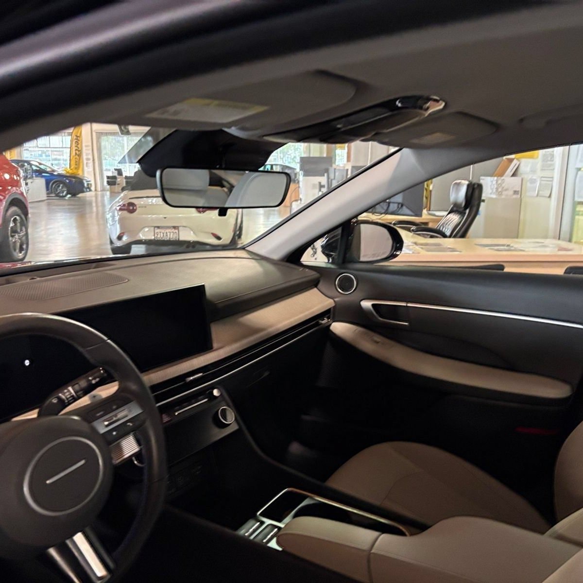 Used 2025 Hyundai Sonata SEL FWD image 35