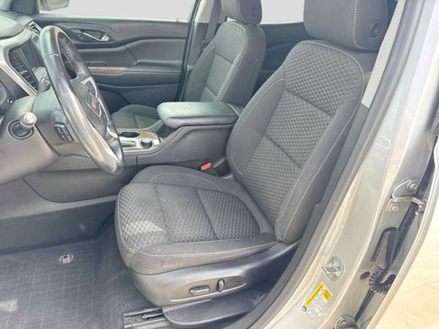 Used 2017 GMC Acadia SLE w/ LPO, Floor Liner Package AWD/4WD image 15