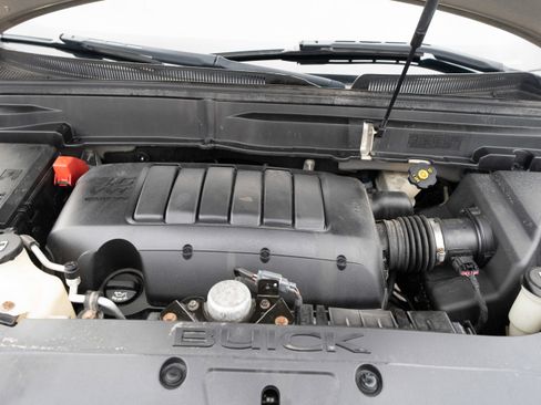 Used 2010 Buick Enclave CXL image 31