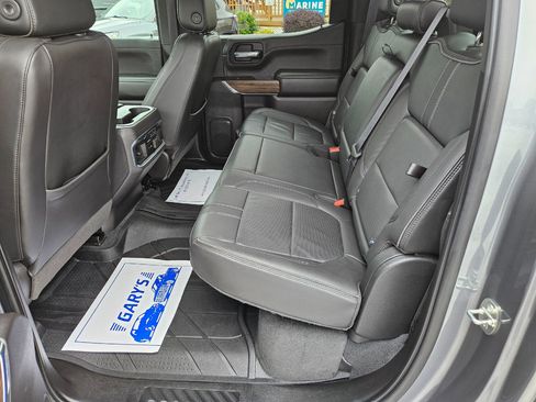 Used 2021 Chevrolet Silverado 1500 High Country w/ Technology Package image 18