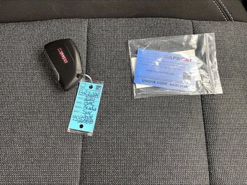 Used 2026 GMC Acadia Elevation w/ LPO, Floor Liner Package AWD/4WD image 11