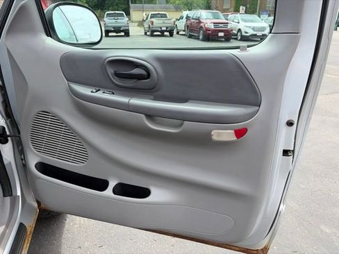 Used 2003 Ford F150 4x4 Regular Cab image 17