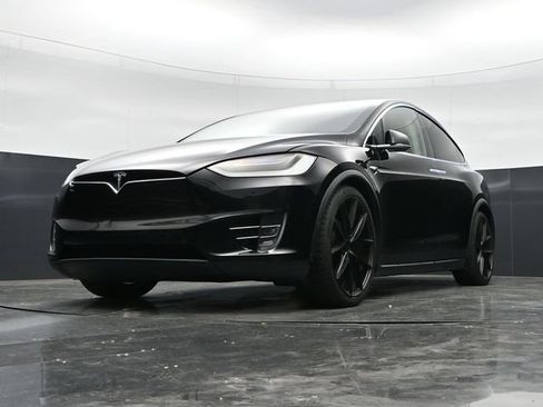 Used 2018 Tesla Model X 100D AWD/4WD image 42