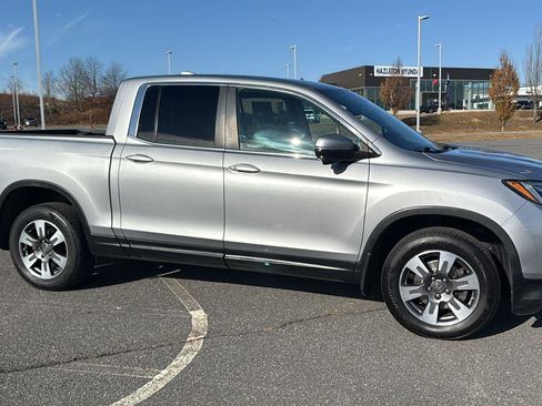 Used 2019 Honda Ridgeline RTL-T image 3