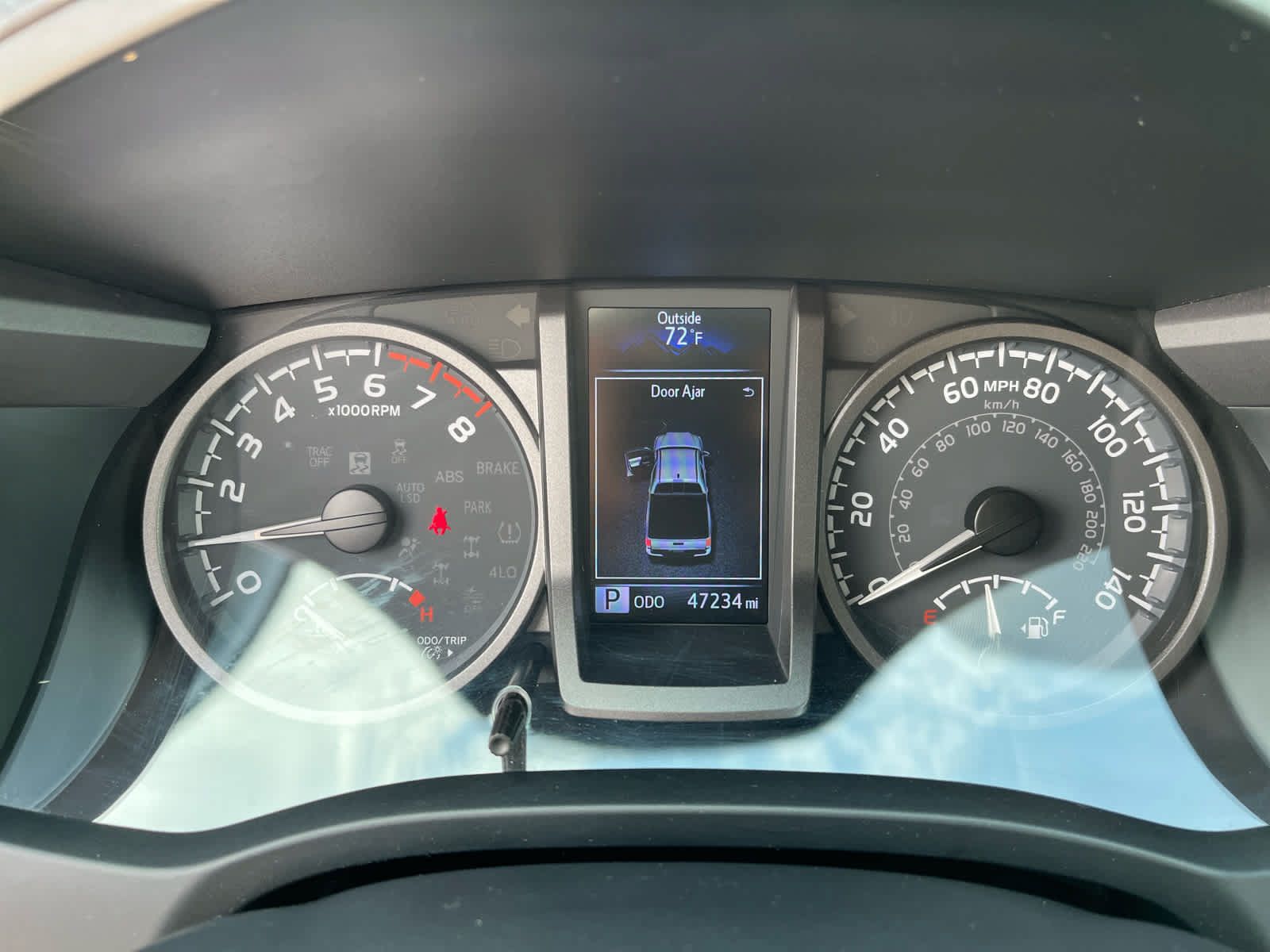 Used 2022 Toyota Tacoma TRD Sport AWD/4WD image 14