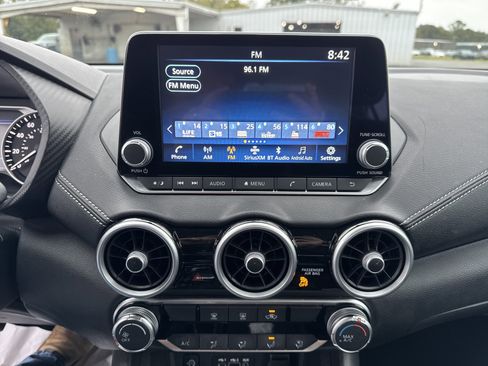 Used 2024 Nissan Sentra SV image 18