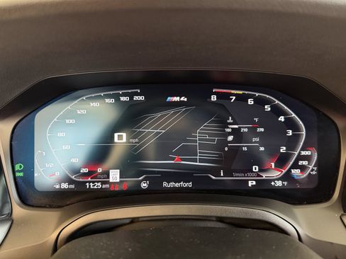 Used 2023 BMW M4 xDrive Competition w/ Executive Package image 11