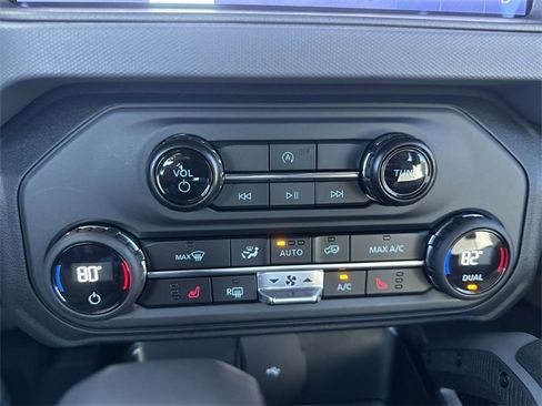 Used 2024 Ford Bronco Big Bend image 19