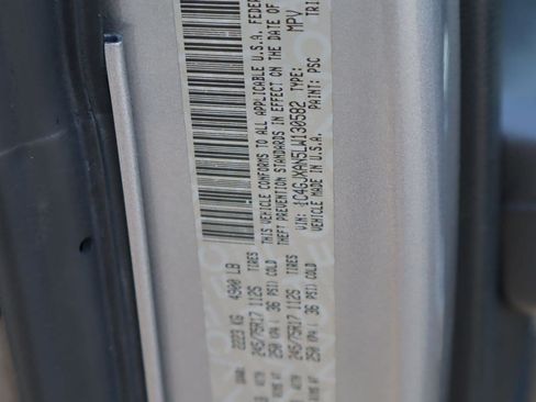 Used 2020 Jeep Wrangler Sport AWD/4WD image 25