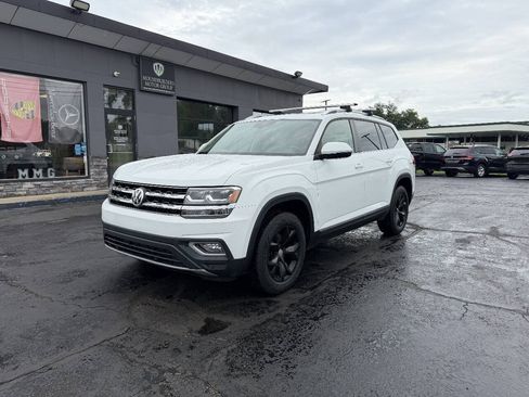 Used 2018 Volkswagen Atlas SEL AWD/4WD image 3