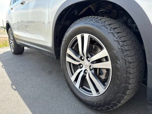 Used 2017 Honda Pilot EX-L image 7